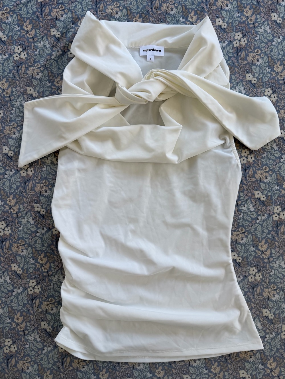superdown Ivory Twist-Front Sleeveless Top